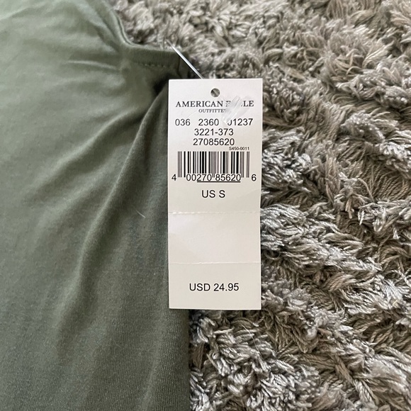 AE 🦅 | NWT❗️Women’s Soft & Sexy V-neck Tank Top - Picture 3 of 6